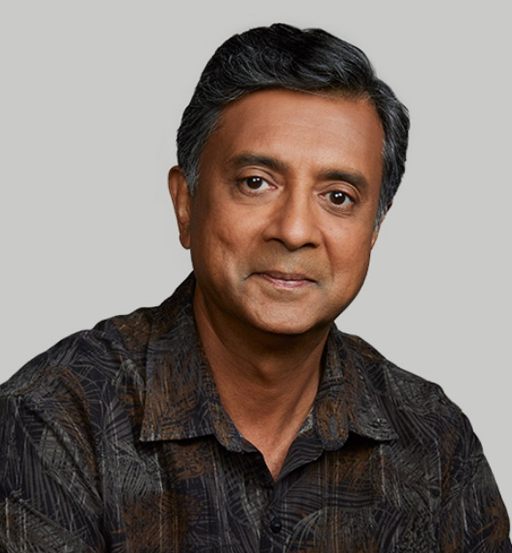 Madhu Viswanathan Receives AMA Lifetime Achievement Award