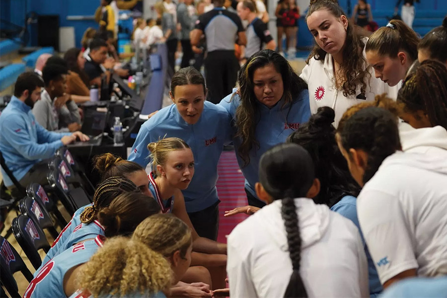 LMU Womens Basketball Team Defeats the Denver Pioneers