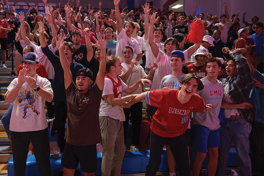 LMU Fans Cheer at Gersten Pavilion